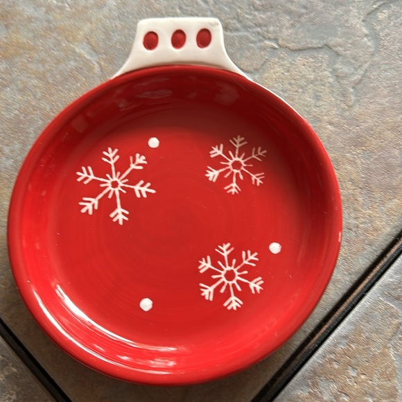 Christmas Serving Plates. 1-M. Stewart Cookie Melamine plate. 2- glass dishes. - Picture 4 of 7